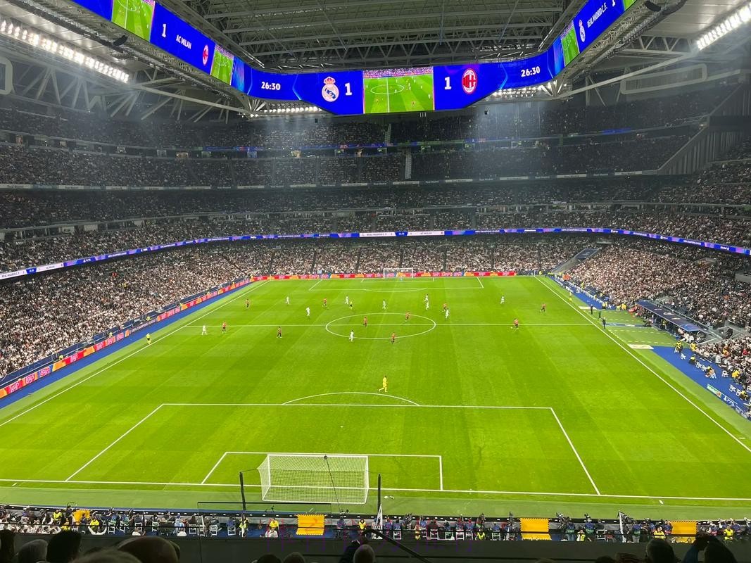 记者:皇马销售伯纳乌VIP位置 将带来6300万欧收入 记者:皇马销售伯纳乌VIP位置 将带来6300万欧收入